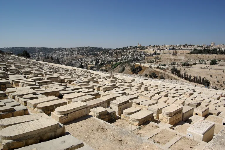 קברי בית העלמין בהר הזיתים בירושלים
